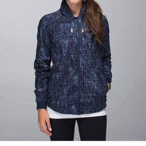 Lululemon Spring Forward jacket size 6